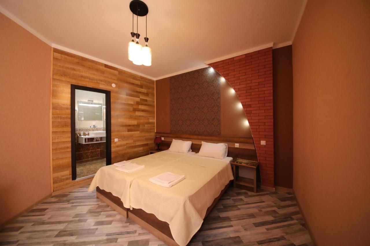 Hotel Tamari คูทายสิ ภายนอก รูปภาพ