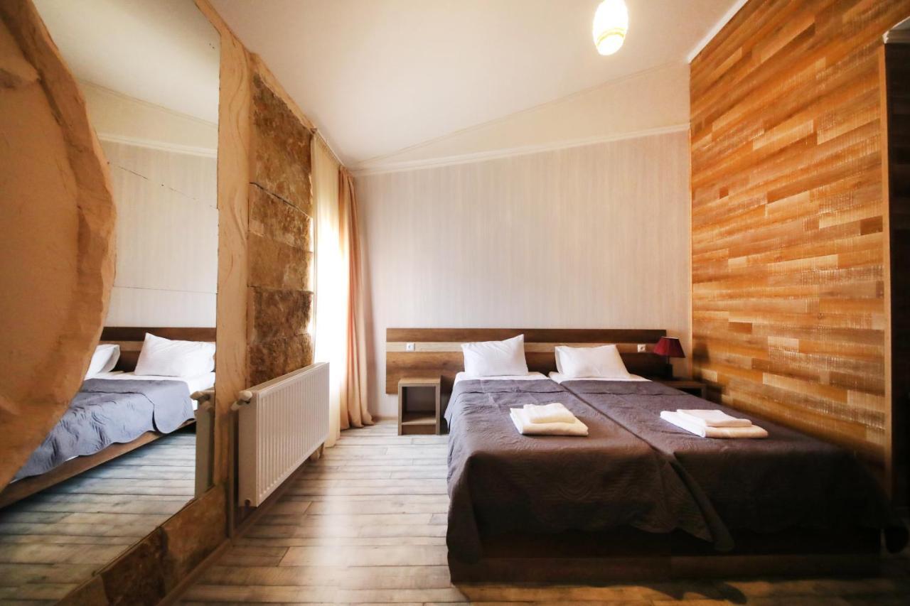Hotel Tamari คูทายสิ ภายนอก รูปภาพ