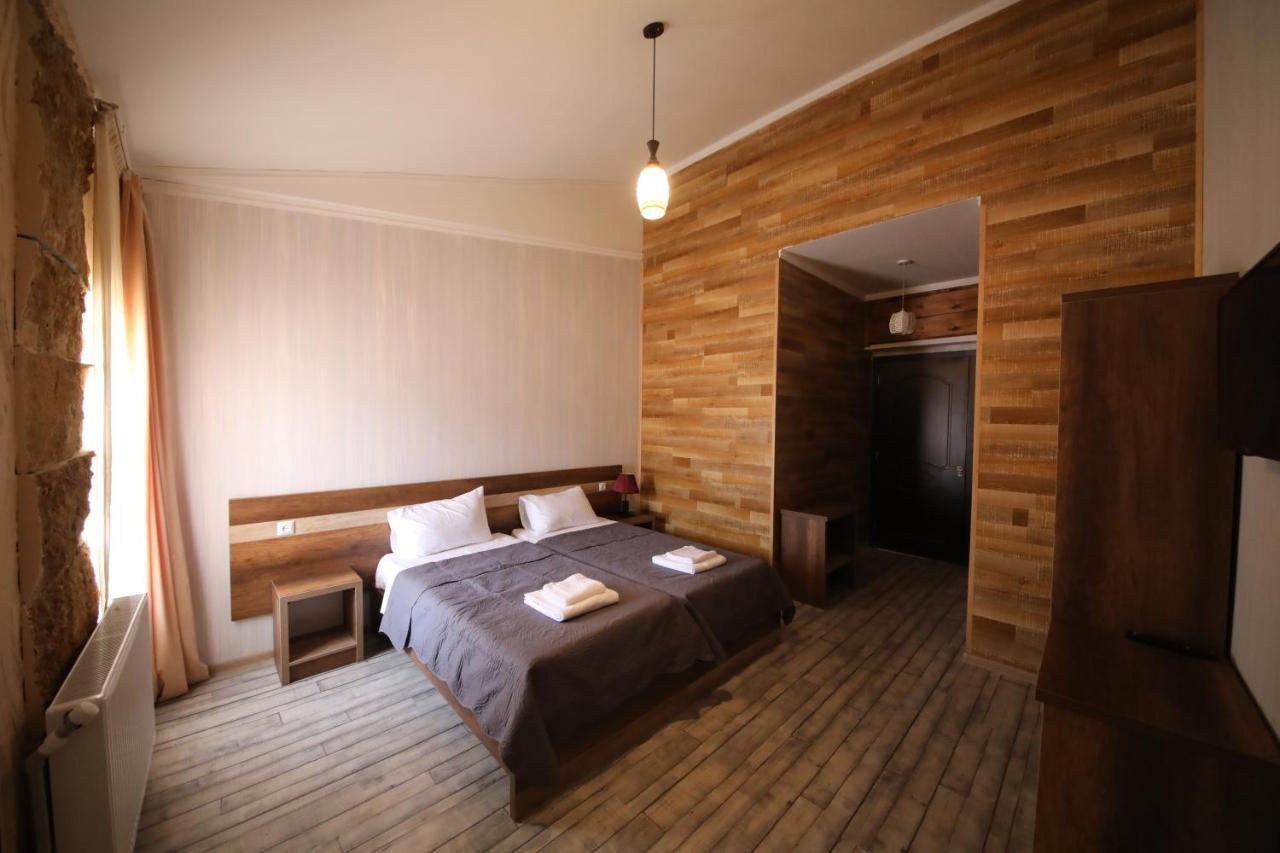 Hotel Tamari คูทายสิ ภายนอก รูปภาพ