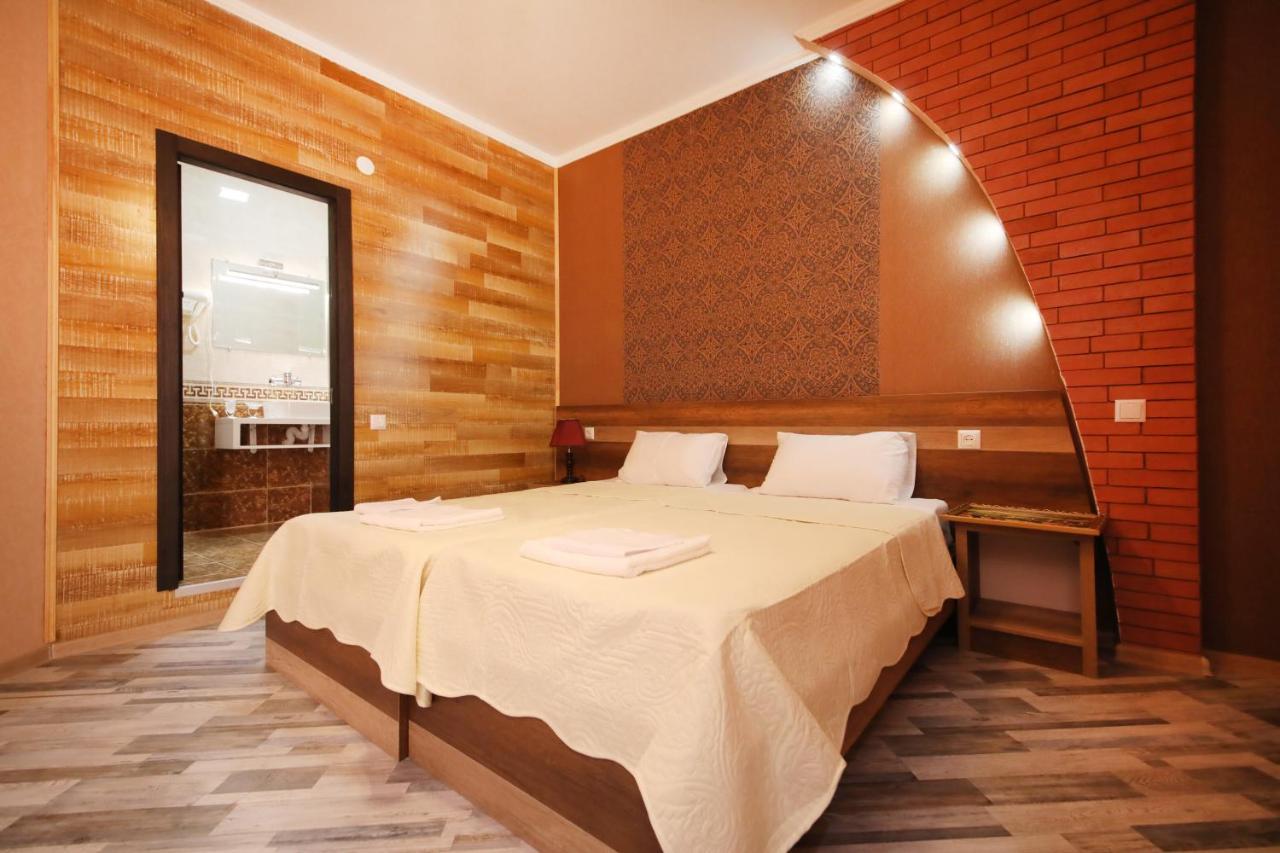 Hotel Tamari คูทายสิ ภายนอก รูปภาพ