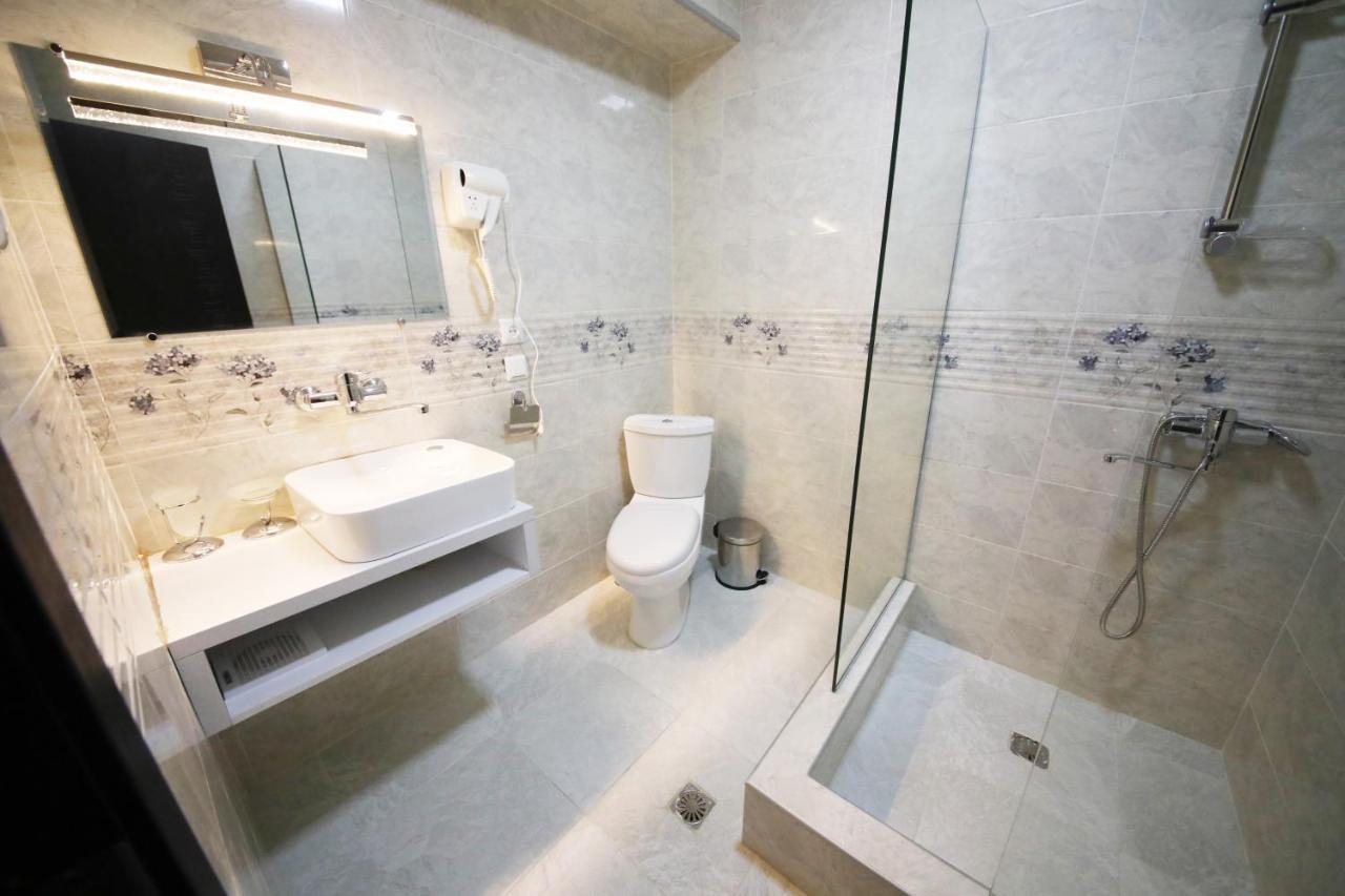Hotel Tamari คูทายสิ ภายนอก รูปภาพ