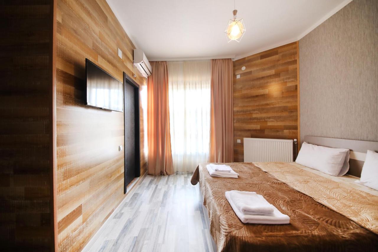 Hotel Tamari คูทายสิ ภายนอก รูปภาพ